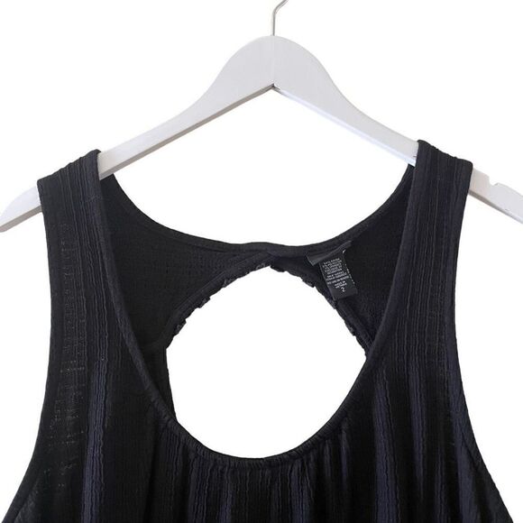 Torrid Sleeveless round Neck Top Size 2 (2X) black knit embroider blouse #1280 - Picture 2 of 13